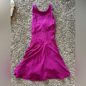 Lululemon dress size 6